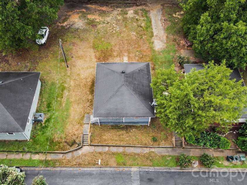 405 Boyce Street, Gastonia, NC 28052.  MLS# CAR4428069, YatesRealty ID 52861. 