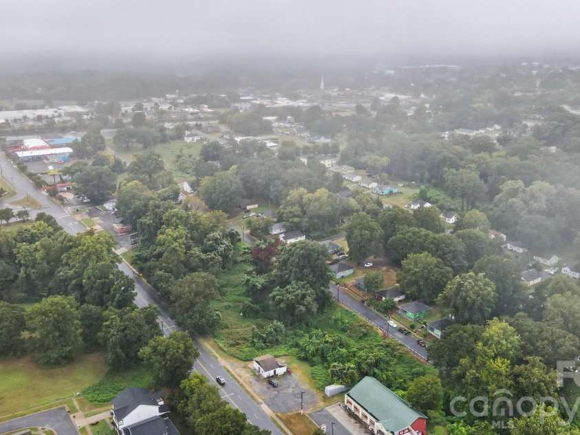 405 Boyce Street, Gastonia, NC 28052.  MLS# CAR4428069, YatesRealty ID 52861. 