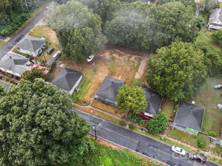 405 Boyce Street, Gastonia, NC 28052.  MLS# CAR4428069, YatesRealty ID 52861. 
