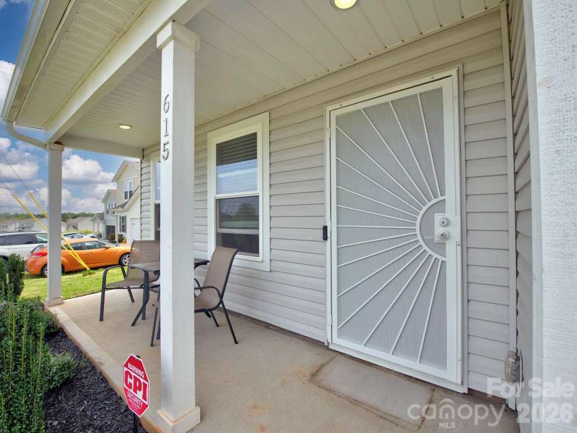 615 Potter Road, Gaffney, SC 29341.  MLS# CAR4427856, YatesRealty ID 52865. 