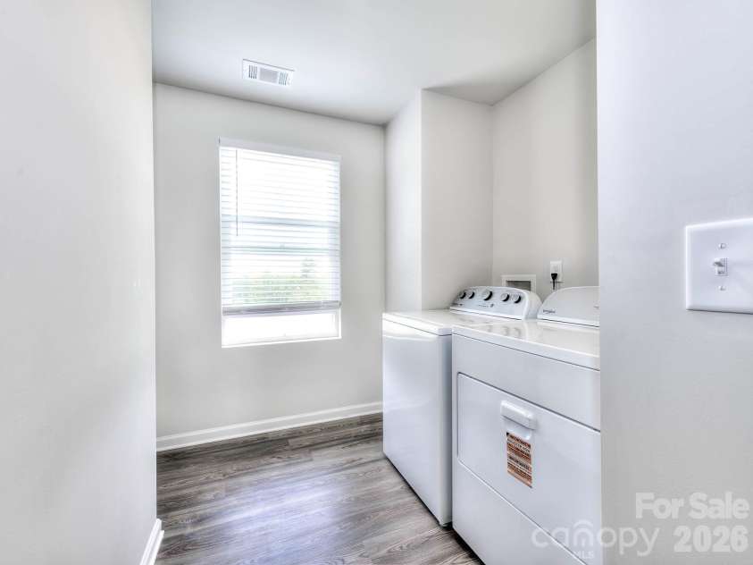 615 Potter Road, Gaffney, SC 29341.  MLS# CAR4427856, YatesRealty ID 52865. 