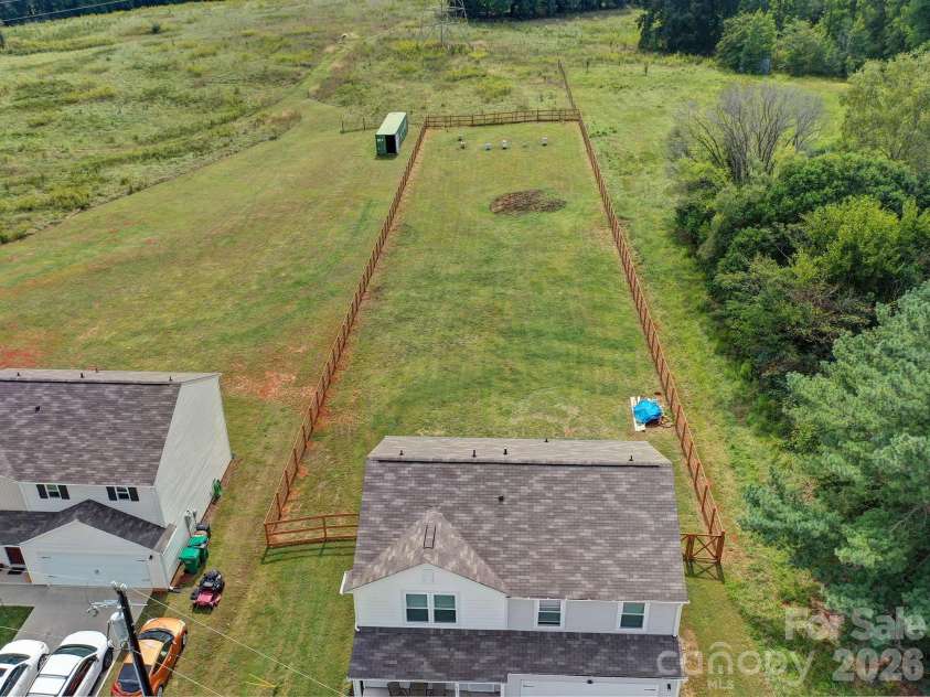 615 Potter Road, Gaffney, SC 29341.  MLS# CAR4427856, YatesRealty ID 52865. 