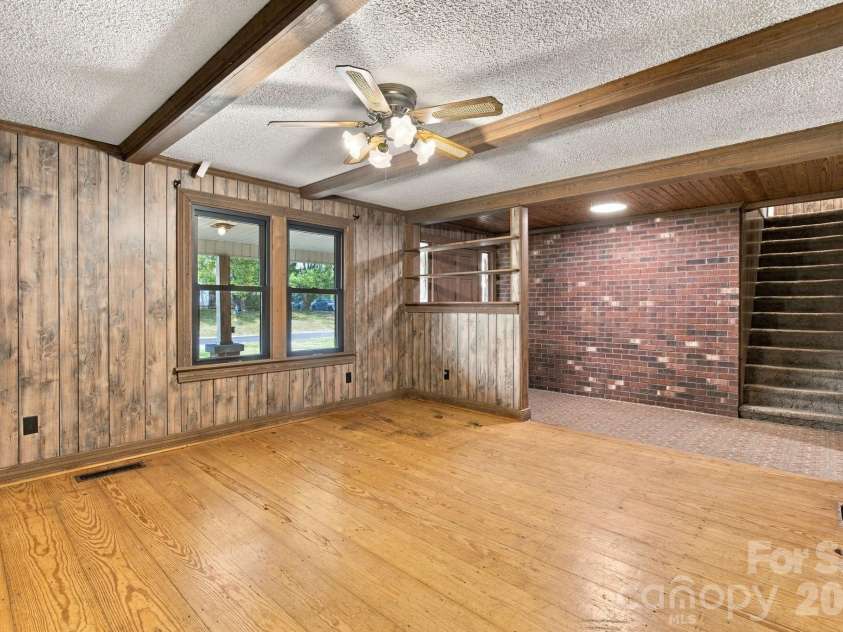 6227 Gravel Hill Road, Denton, NC 27239.  MLS# CAR4427492, YatesRealty ID 52866. 