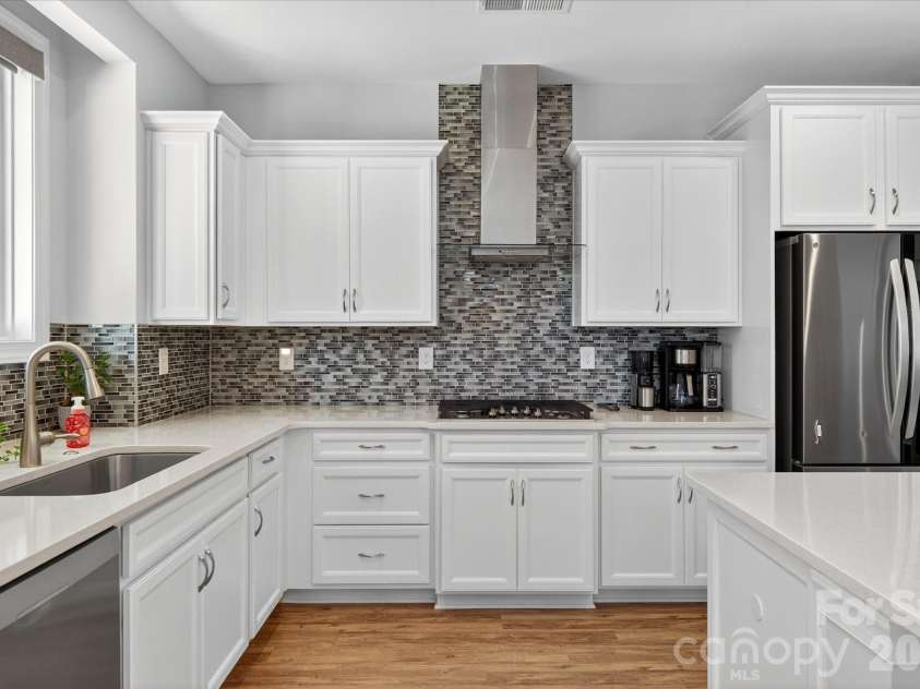 5816 Cheerful Lane, Charlotte, NC 28215.  MLS# CAR4421974, YatesRealty ID 52869. 