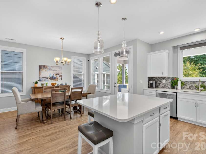 5816 Cheerful Lane, Charlotte, NC 28215.  MLS# CAR4421974, YatesRealty ID 52869. 