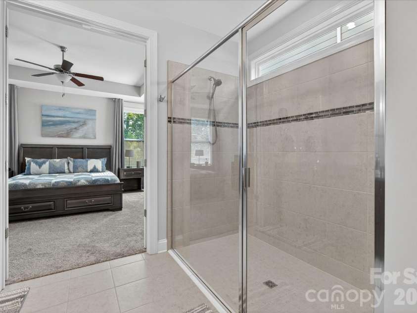 5816 Cheerful Lane, Charlotte, NC 28215.  MLS# CAR4421974, YatesRealty ID 52869. 