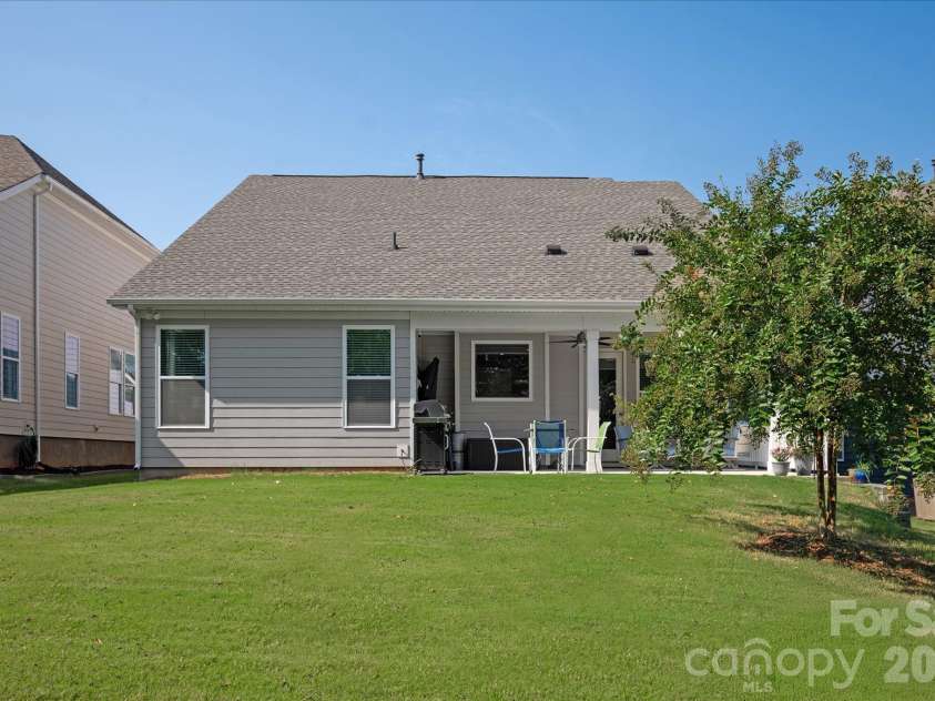5816 Cheerful Lane, Charlotte, NC 28215.  MLS# CAR4421974, YatesRealty ID 52869. 