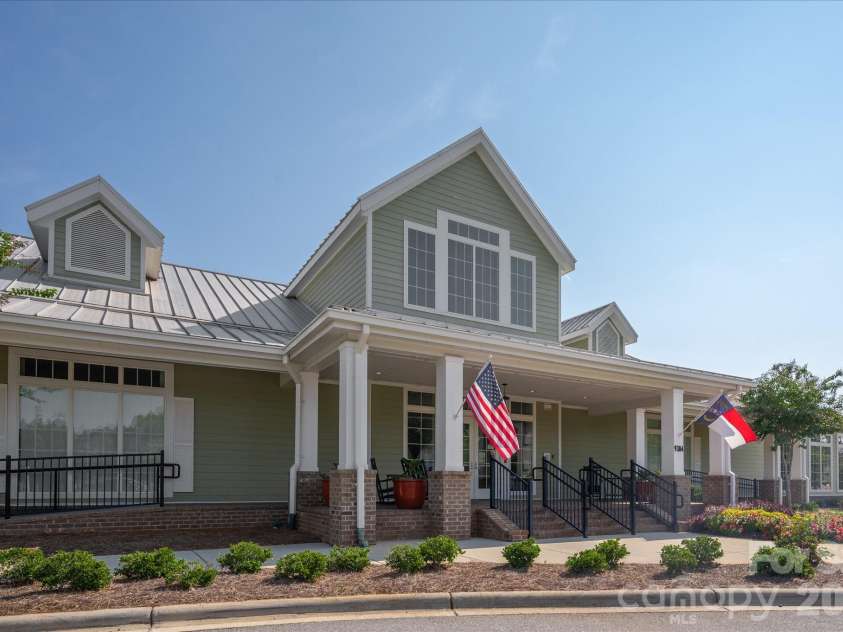 5816 Cheerful Lane, Charlotte, NC 28215.  MLS# CAR4421974, YatesRealty ID 52869. 