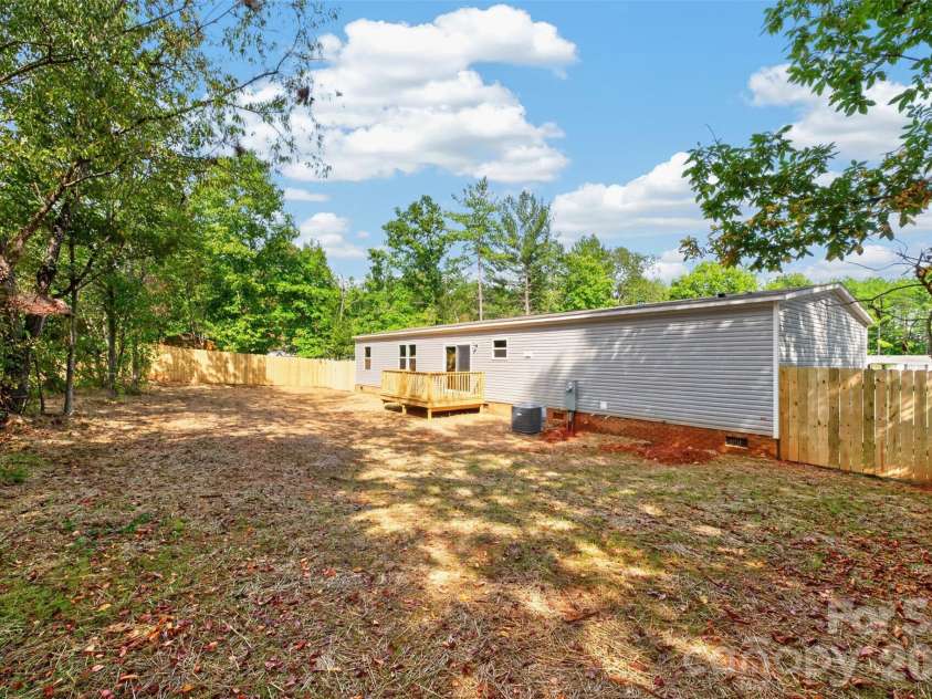 4133 Alderbrook Court, Lenoir, NC 28645.  MLS# CAR4427354, YatesRealty ID 52870. 