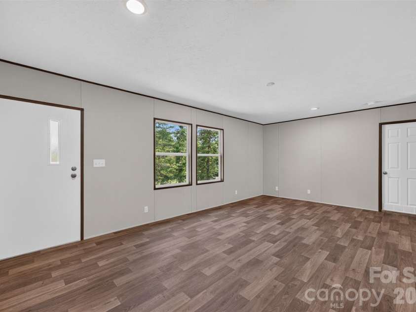 4133 Alderbrook Court, Lenoir, NC 28645.  MLS# CAR4427354, YatesRealty ID 52870. 