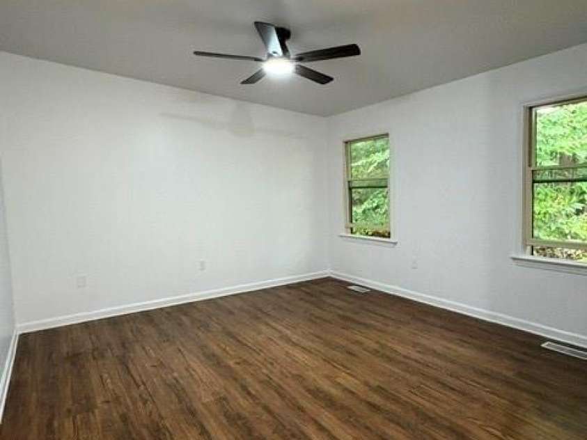 20 Pheasant Run Road, Brevard, NC 28712.  MLS# CAR4428337, YatesRealty ID 52871. 