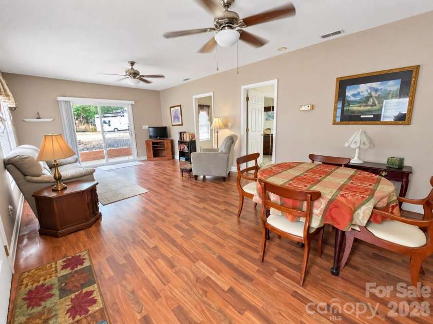 135 LANDLUBBER Trail, Mount Gilead, NC 27306.  MLS# CAR4428395, YatesRealty ID 52872. LIVING ROOM