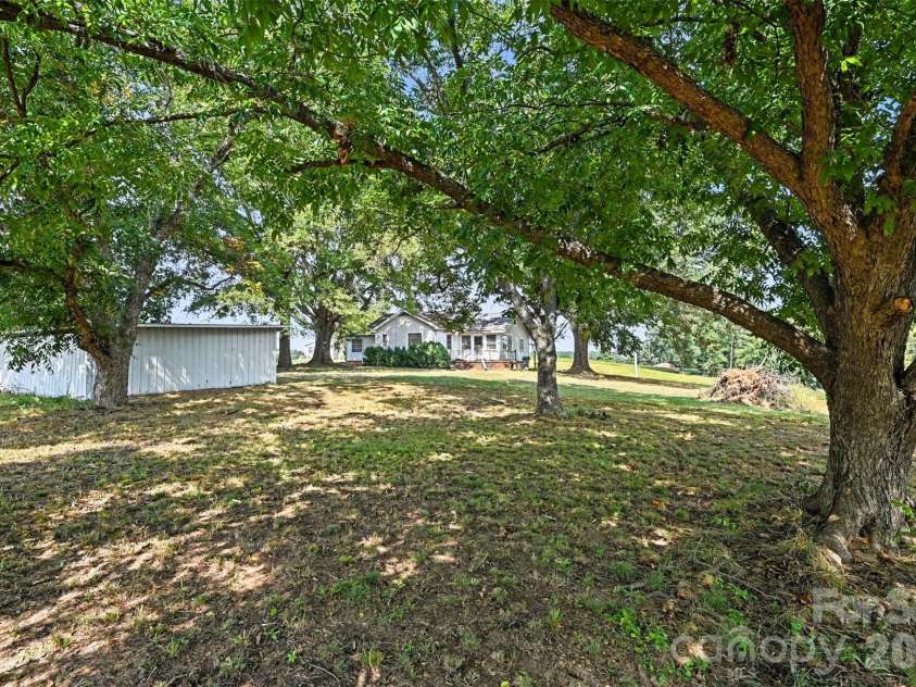 1448 Tomberlin Road, Monroe, NC 28110.  MLS# CAR4426456, YatesRealty ID 52873. 