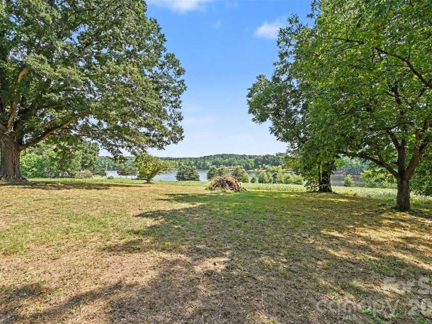 1448 Tomberlin Road, Monroe, NC 28110.  MLS# CAR4426456, YatesRealty ID 52873. 