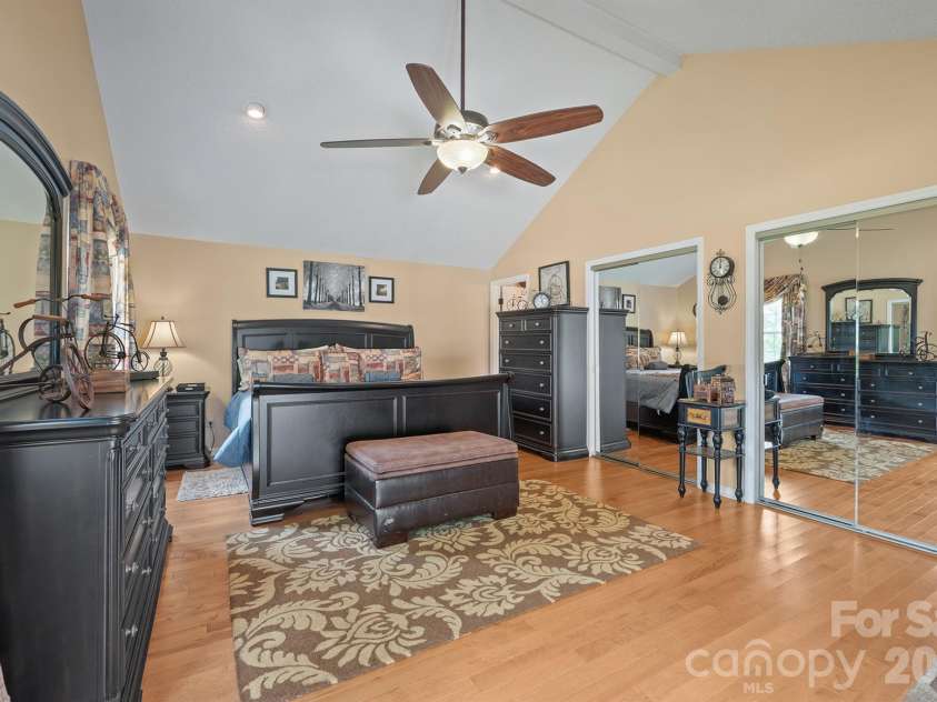 370 Shiloh Road, Statesville, NC 28677.  MLS# CAR4428411, YatesRealty ID 52876. 