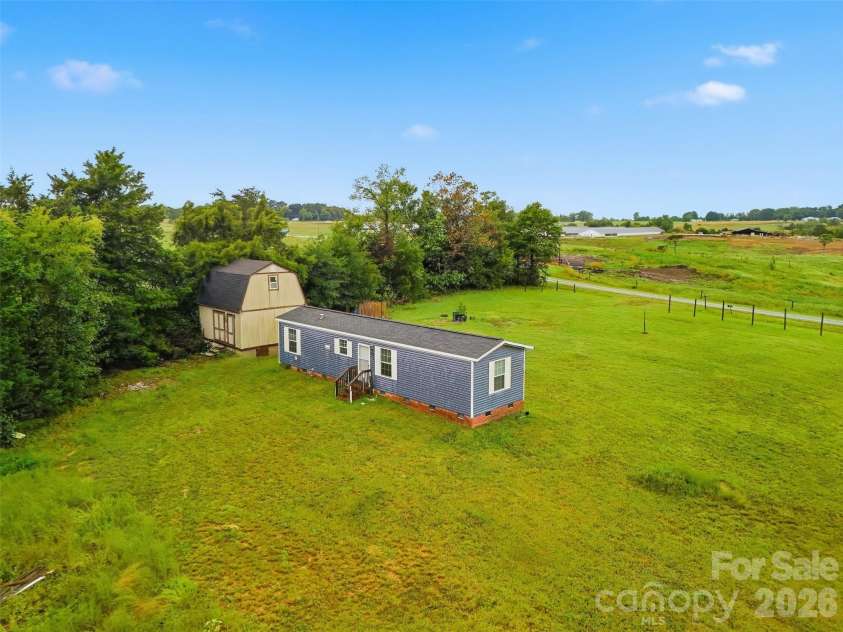 692 Topnot Road, Yanceyville, NC 27379.  MLS# CAR4427840, YatesRealty ID 52877. 