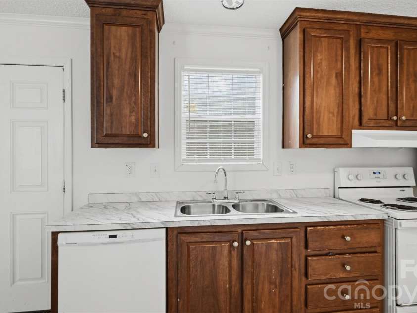 692 Topnot Road, Yanceyville, NC 27379.  MLS# CAR4427840, YatesRealty ID 52877. 