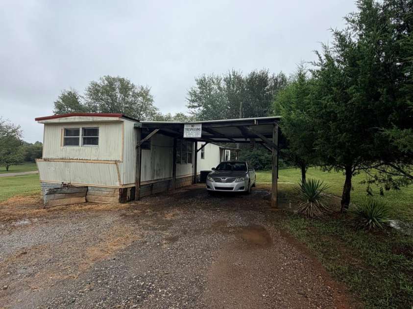 125 Deerfield Lane, Statesville, NC 28677.  MLS# CAR4428421, YatesRealty ID 52878. 