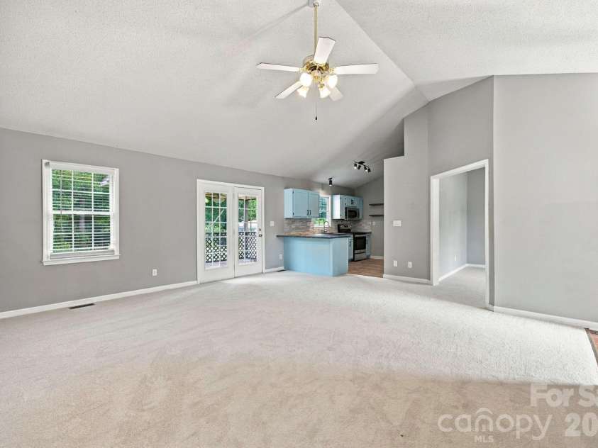 205 Sunrise Ridge Drive, Salisbury, NC 28146.  MLS# CAR4427367, YatesRealty ID 52879. 