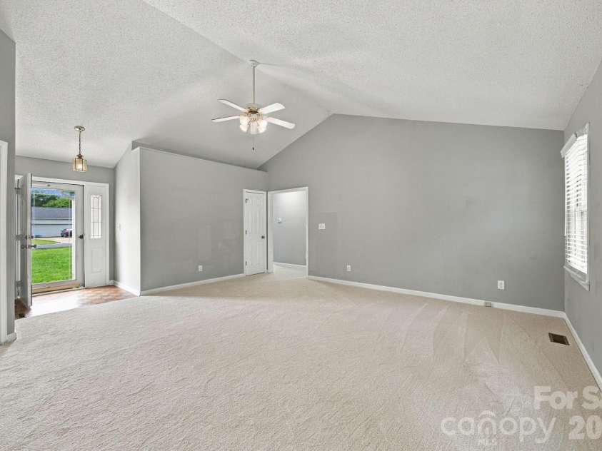 205 Sunrise Ridge Drive, Salisbury, NC 28146.  MLS# CAR4427367, YatesRealty ID 52879. 