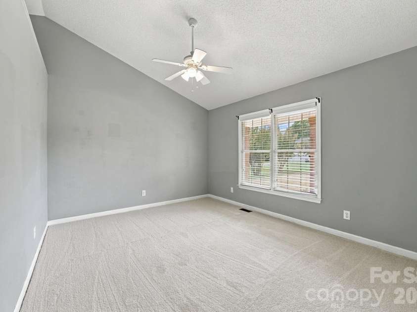 205 Sunrise Ridge Drive, Salisbury, NC 28146.  MLS# CAR4427367, YatesRealty ID 52879. 