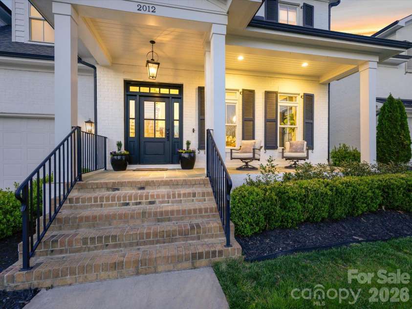 2012 Bristol Park Lane, Charlotte, NC 28226.  MLS# CAR4353775, YatesRealty ID 5288. 