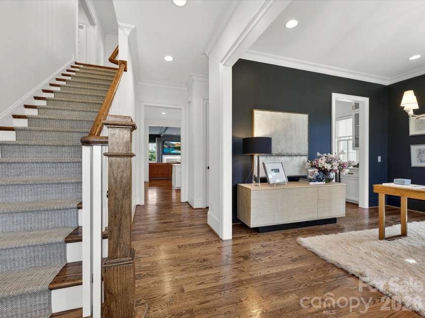 2012 Bristol Park Lane, Charlotte, NC 28226.  MLS# CAR4353775, YatesRealty ID 5288. 