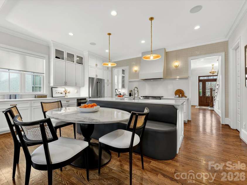 2012 Bristol Park Lane, Charlotte, NC 28226.  MLS# CAR4353775, YatesRealty ID 5288. 