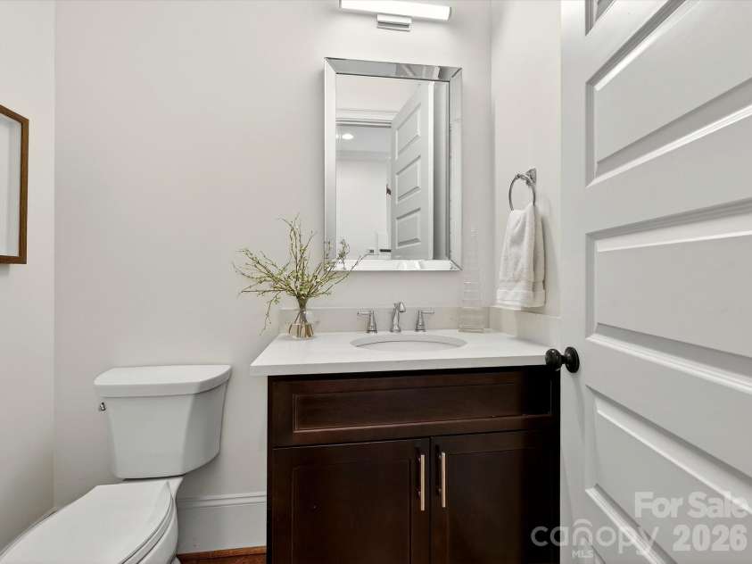 2012 Bristol Park Lane, Charlotte, NC 28226.  MLS# CAR4353775, YatesRealty ID 5288. 