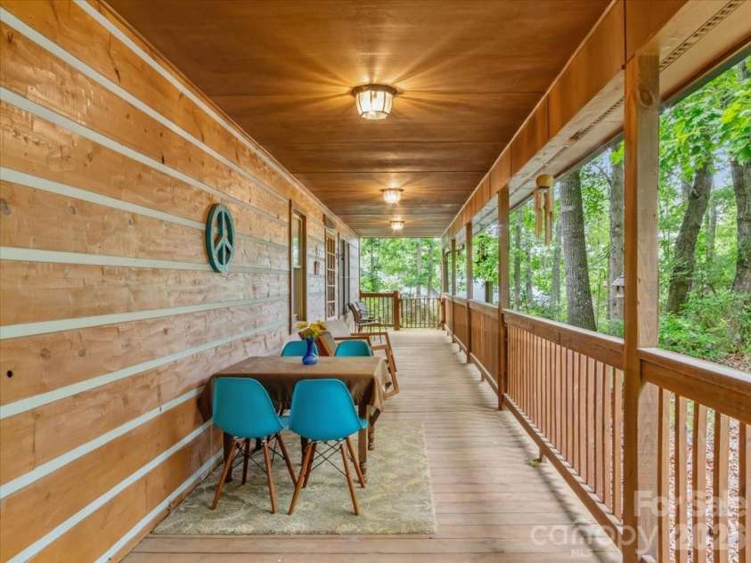 67 Hawks Landing, Burnsville, NC 28714.  MLS# CAR4405535, YatesRealty ID 52886. 