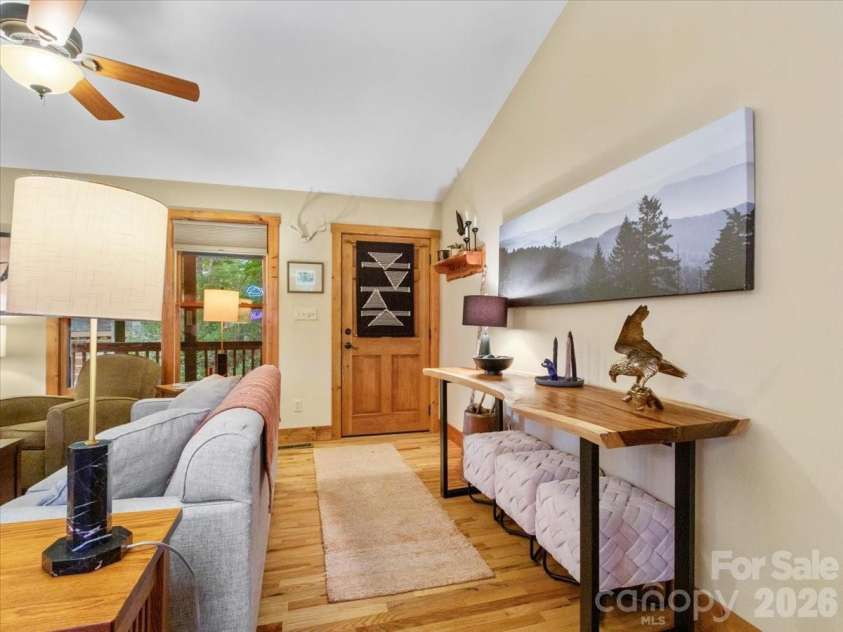 67 Hawks Landing, Burnsville, NC 28714.  MLS# CAR4405535, YatesRealty ID 52886. 