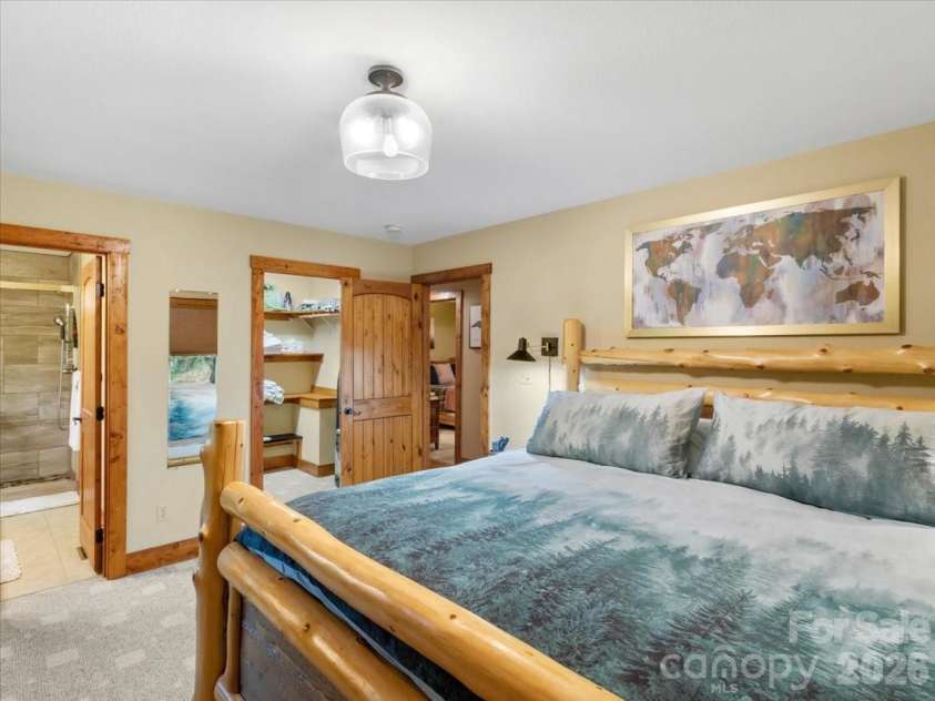 67 Hawks Landing, Burnsville, NC 28714.  MLS# CAR4405535, YatesRealty ID 52886. 