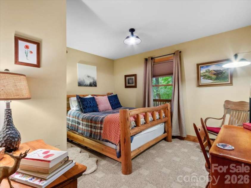 67 Hawks Landing, Burnsville, NC 28714.  MLS# CAR4405535, YatesRealty ID 52886. 