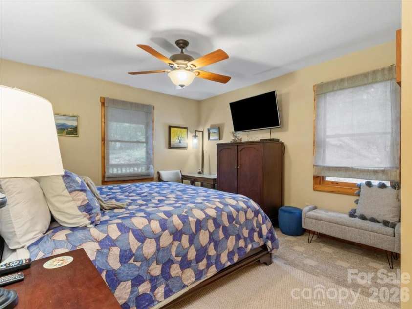67 Hawks Landing, Burnsville, NC 28714.  MLS# CAR4405535, YatesRealty ID 52886. 