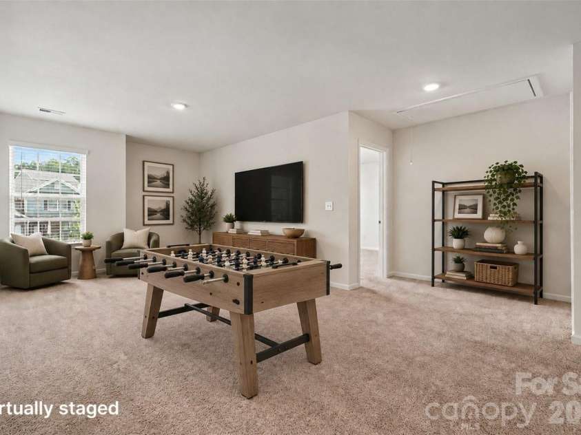 10631 Bradstreet Commons Way, Charlotte, NC 28215.  MLS# CAR4426971, YatesRealty ID 52887. 
