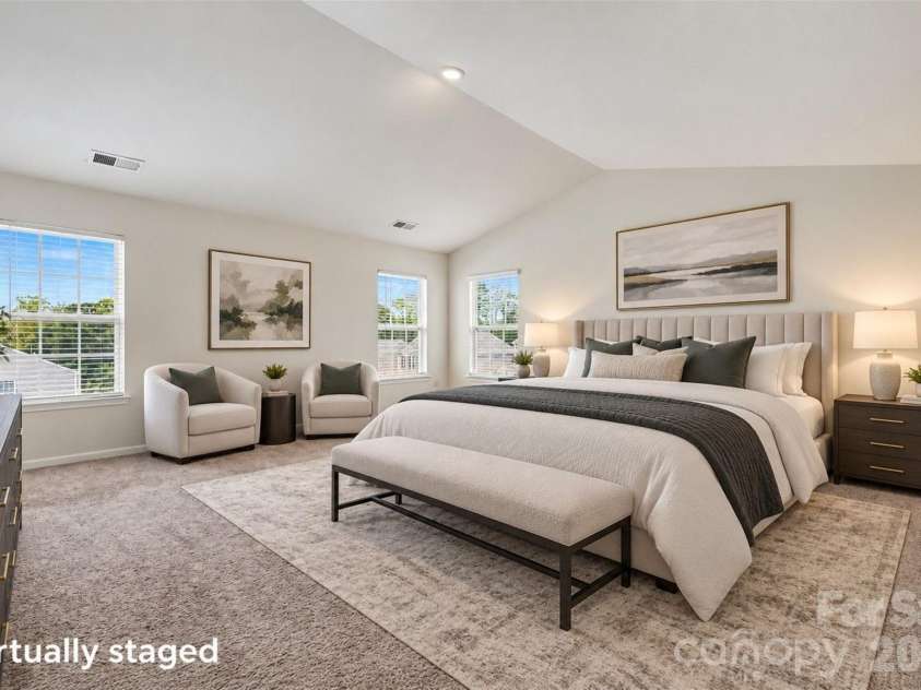 10631 Bradstreet Commons Way, Charlotte, NC 28215.  MLS# CAR4426971, YatesRealty ID 52887. 
