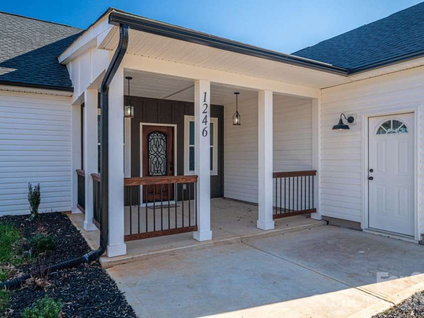 1246 Bob Falls Road, Shelby, NC 28150.  MLS# CAR4329274, YatesRealty ID 5289. 