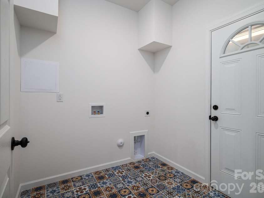 1246 Bob Falls Road, Shelby, NC 28150.  MLS# CAR4329274, YatesRealty ID 5289. 