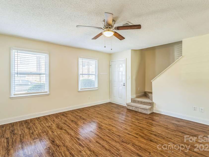266 Kelly Street, Statesville, NC 28677.  MLS# CAR4246315, YatesRealty ID 5289. 