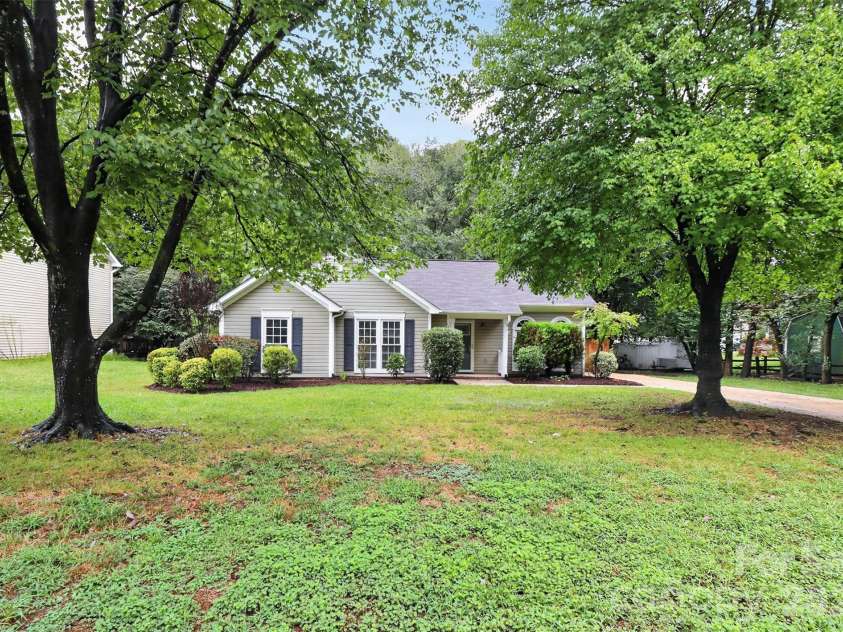 12538 Levins Hall Road, Huntersville, NC 28078.  MLS# CAR4428078, YatesRealty ID 52890. 