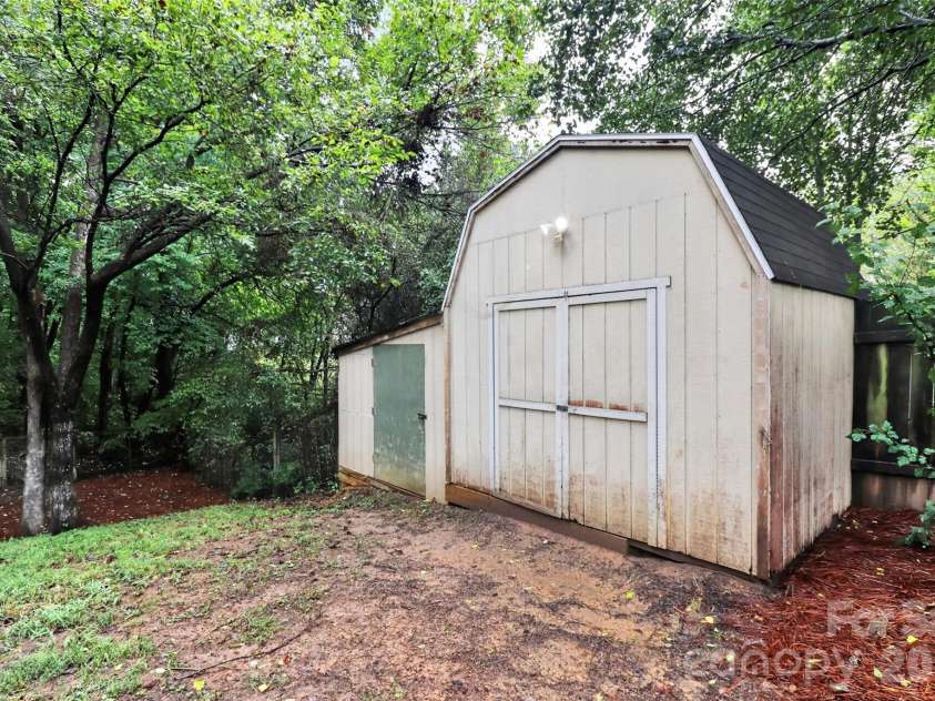 12538 Levins Hall Road, Huntersville, NC 28078.  MLS# CAR4428078, YatesRealty ID 52890. 