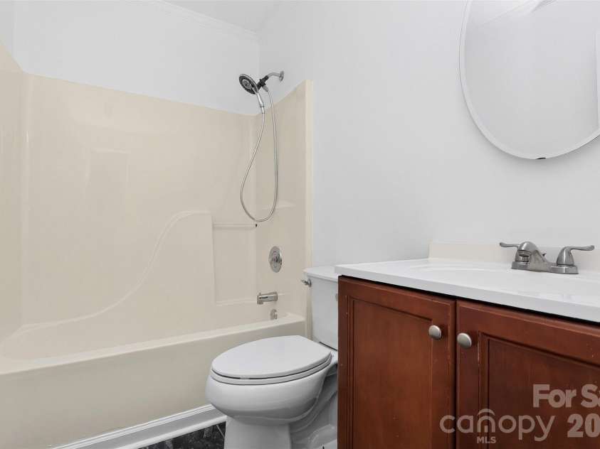 12538 Levins Hall Road, Huntersville, NC 28078.  MLS# CAR4428078, YatesRealty ID 52890. Hall Full Bathroom