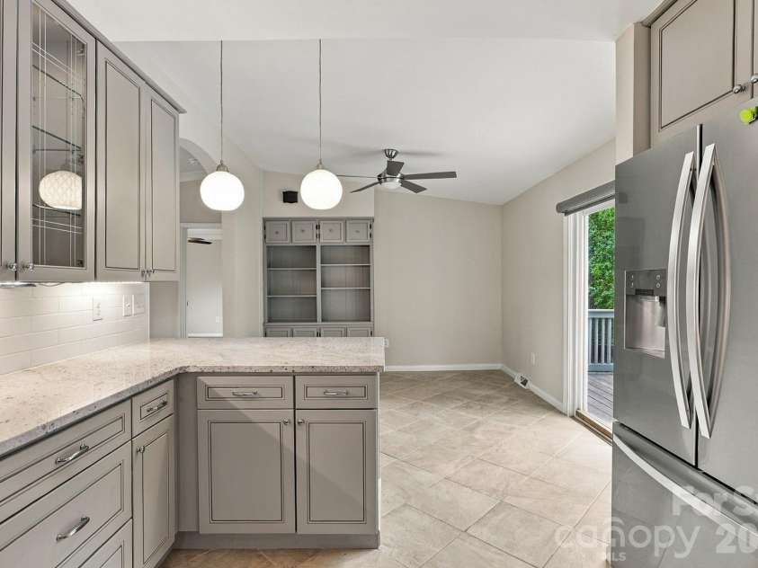 8530 Glenway Court, Charlotte, NC 28226.  MLS# CAR4428393, YatesRealty ID 52894. 