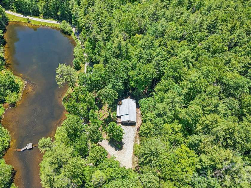 127 Short Road, Cashiers, NC 28717.  MLS# CAR4428452, YatesRealty ID 52896. 