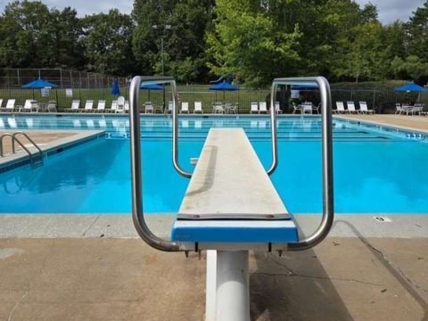 8600 Beeswood Drive, Charlotte, NC 28277.  MLS# CAR4427788, YatesRealty ID 52897. Fun Summers!!