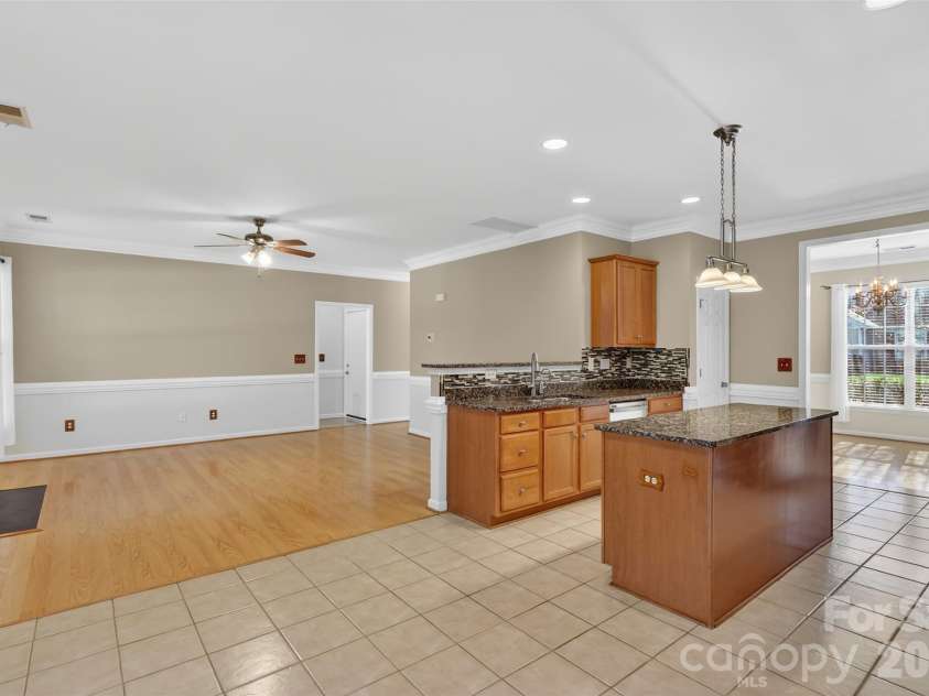 13028 Fenceline Drive, Charlotte, NC 28278.  MLS# CAR4357504, YatesRealty ID 5290. 