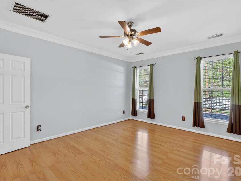 13028 Fenceline Drive, Charlotte, NC 28278.  MLS# CAR4357504, YatesRealty ID 5290. 