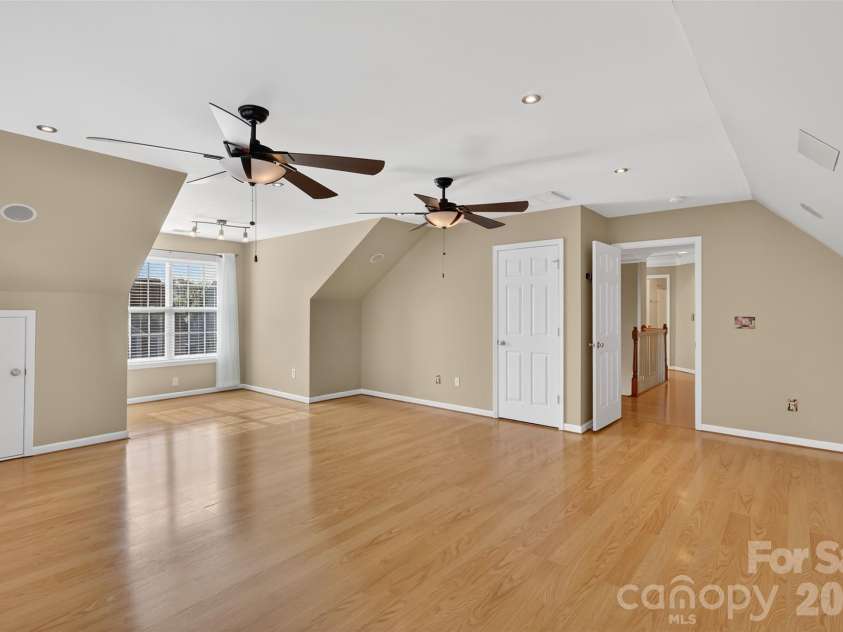 13028 Fenceline Drive, Charlotte, NC 28278.  MLS# CAR4357504, YatesRealty ID 5290. 