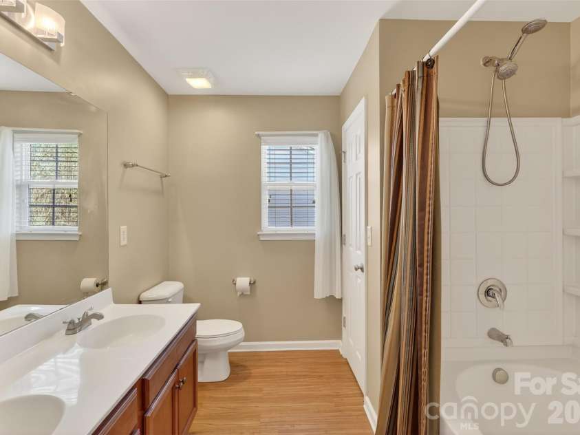 13028 Fenceline Drive, Charlotte, NC 28278.  MLS# CAR4357504, YatesRealty ID 5290. 