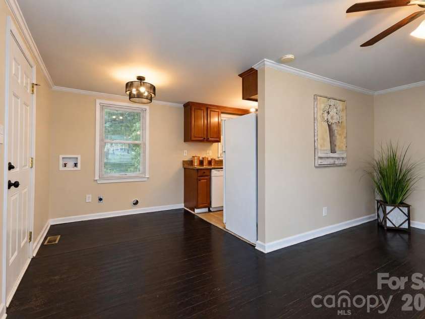 143 Waco Avenue, Kannapolis, NC 28083.  MLS# CAR4424660, YatesRealty ID 52904. 